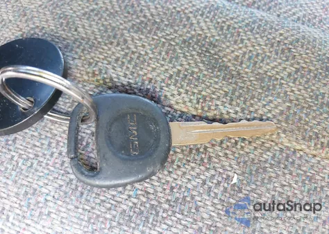 2005 GMC Savana Standard из США, поврежденный, VIN 1GTGG25V151137413